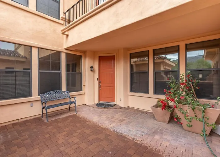 Holiday home 30plus Day 5br Retreat Near North Mountain *